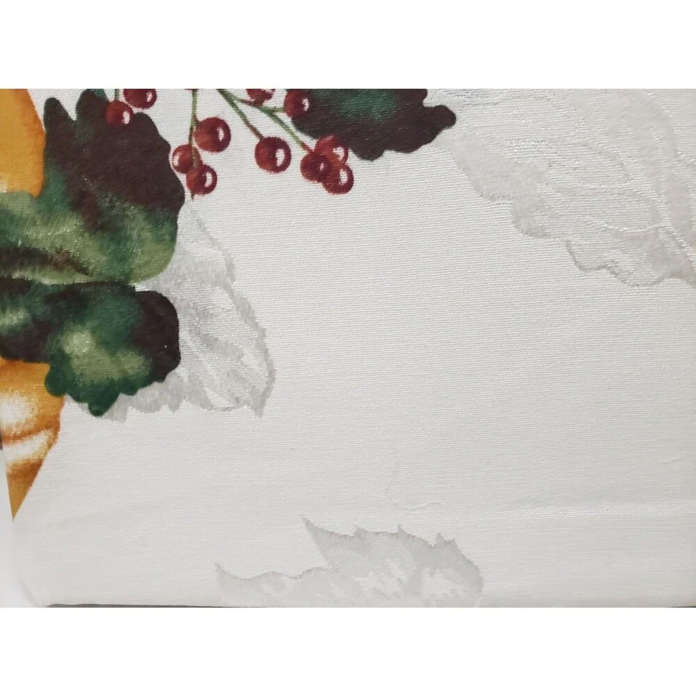 1 Fabric Tablecloth, 60